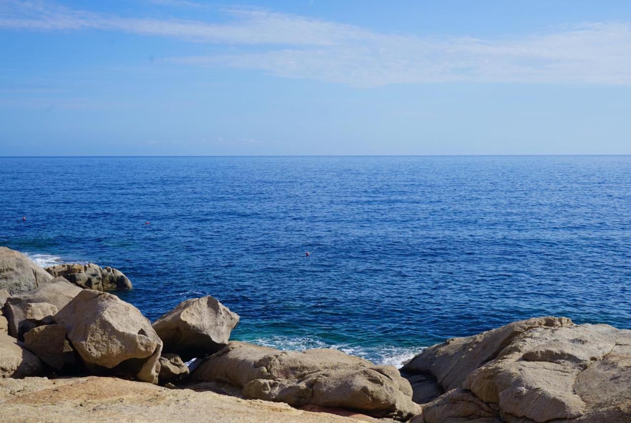 Hotel Sole Mare Calvi  Bagian luar foto